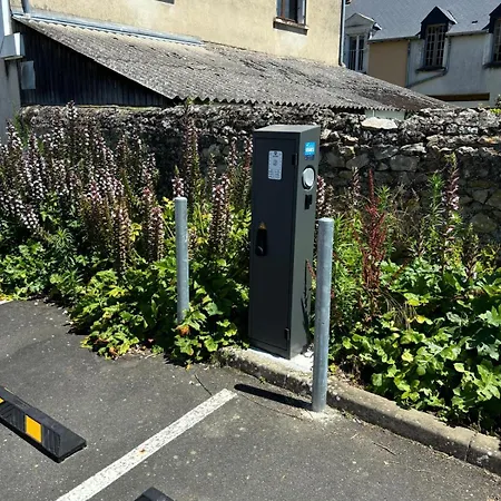 Logis Douillet Plein Centre Du Village * Aubigne-Racan