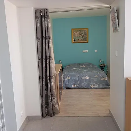 Apartment Logis Douillet Plein Centre Du Village Aubigne-Racan