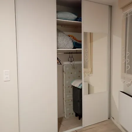 Appartamento Logis Douillet Plein Centre Du Village Aubigné-Racan