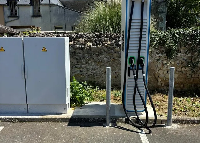 Logis Douillet Plein Centre Du Village *