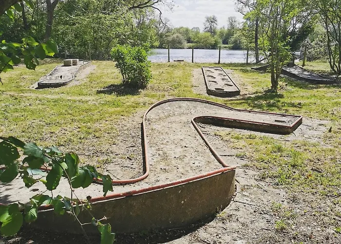 Logis Douillet Plein Centre Du Village Apartment Aubigné-Racan