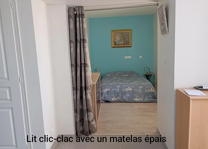 Logis Douillet Plein Centre Du Village Apartment *